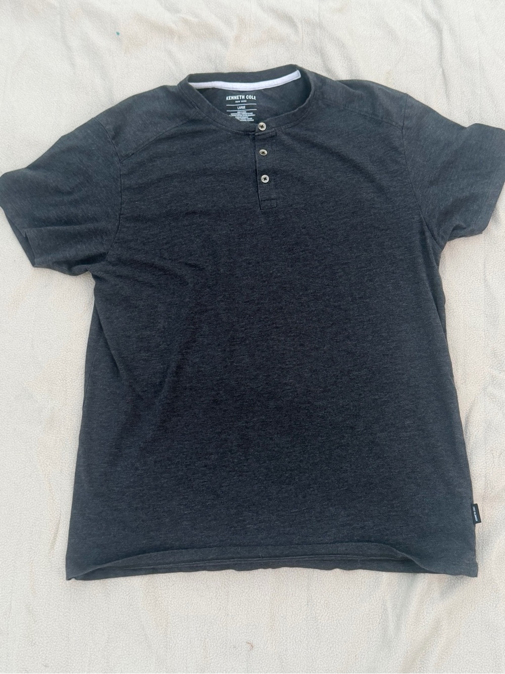 Kenneth Cole Men's Solid Gray Henley T-Shirt Short Sleeve L Jersey Button Logo